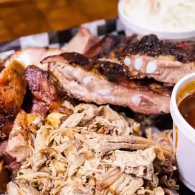 1. 1 Pulled Pork Combo.